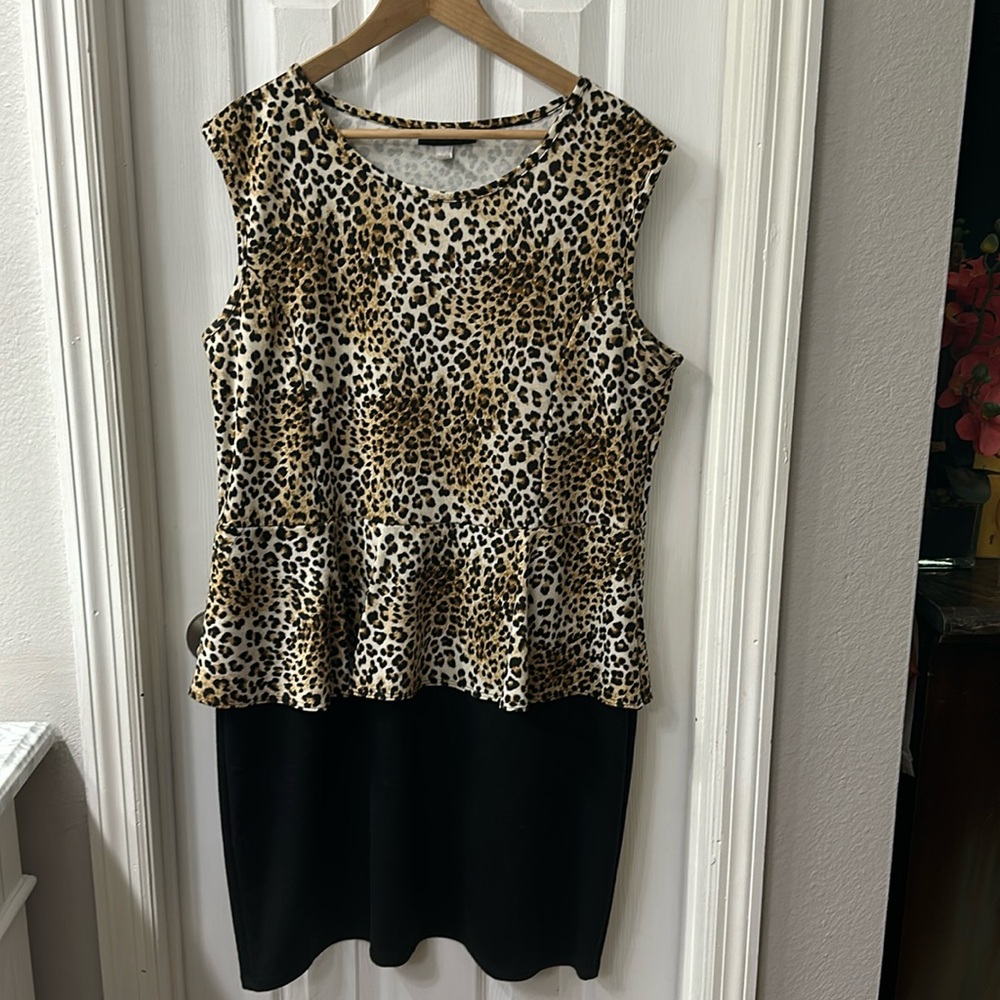 Women’s one piece cheetah print dress